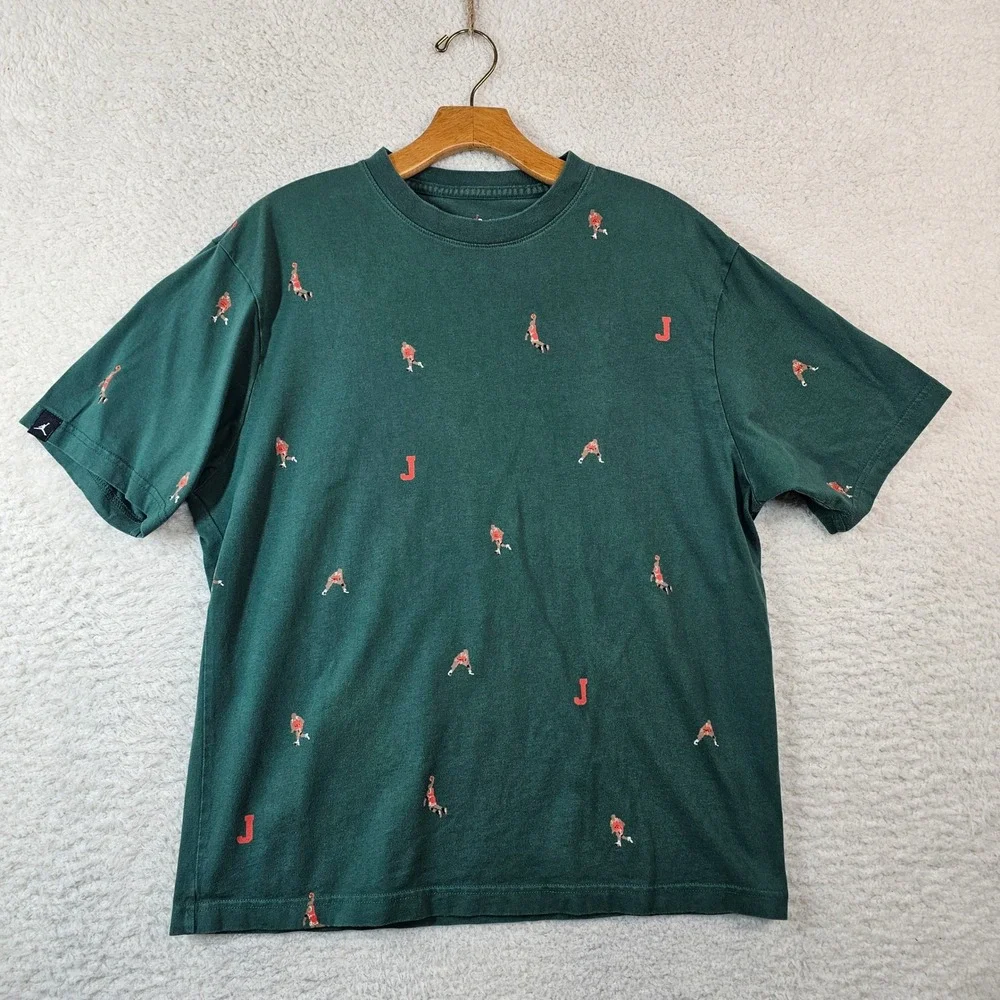 Jordan Mens All Over Print Michael Jordan Pixel Graphic T-Shirt Green DC9795-333